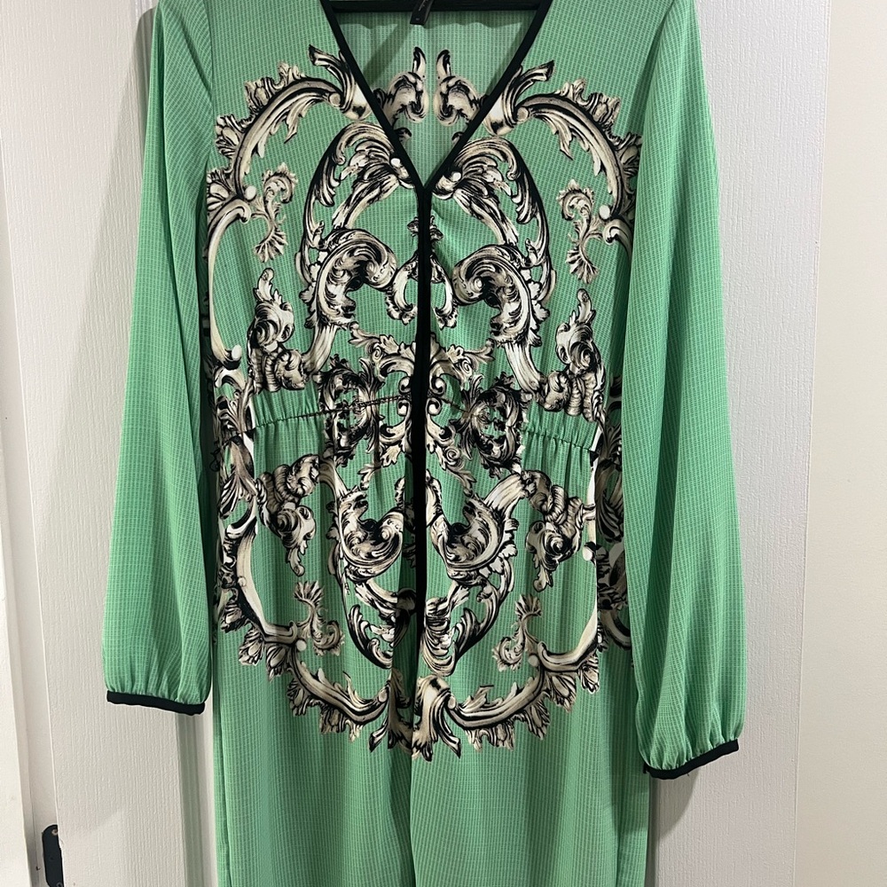 BCBGMaxAzria Green and Black Patterned Top